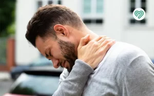 استرس چگونه باعث درد گردن می‌شود؟